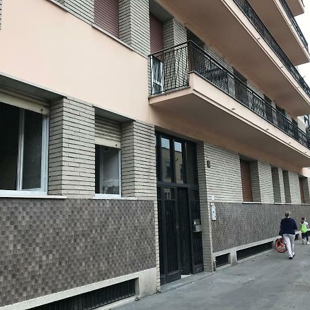 Accogliente Bilocale Apartment Milan Luaran gambar